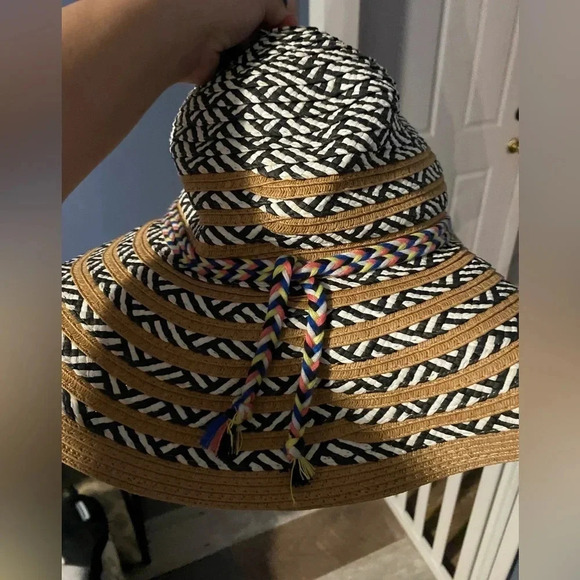 Steve Madden White Black Khaki Sun Hat One Size - Picture 3 of 6